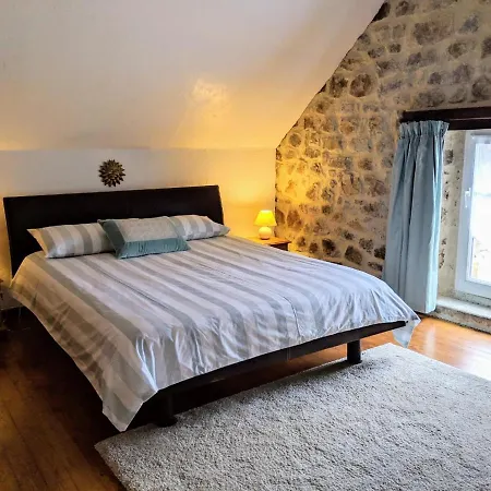 Le Pressoir 度假居 *